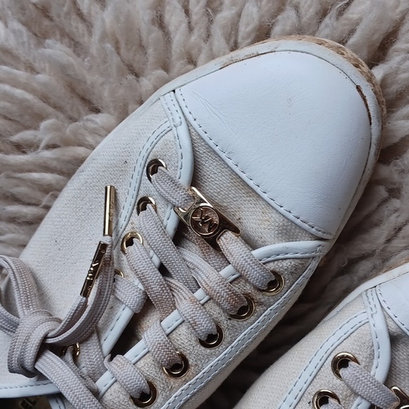 Michael Kors sneakers - Picture 3 of 16